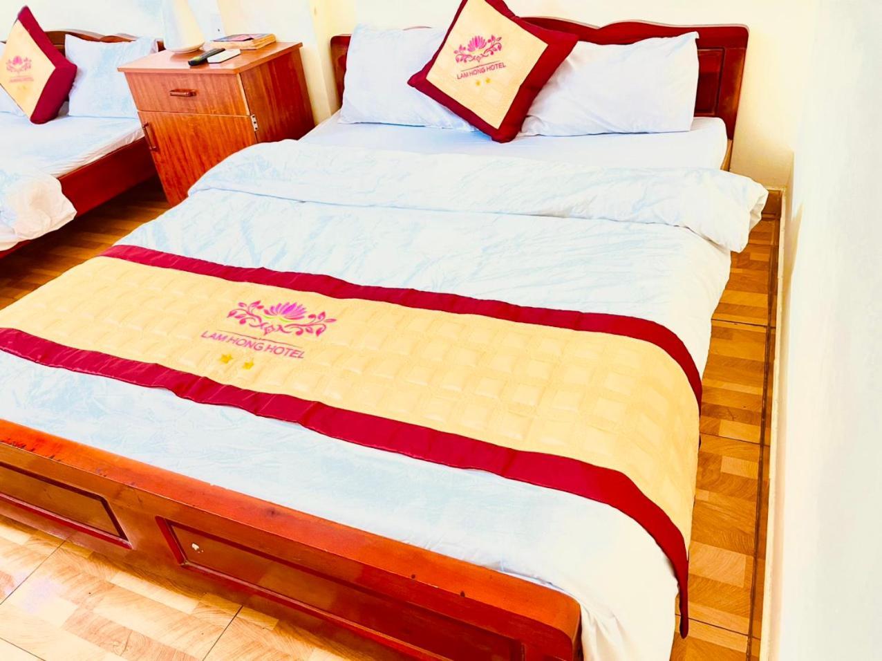 Lam Hong Hotel Vinh Eksteriør billede