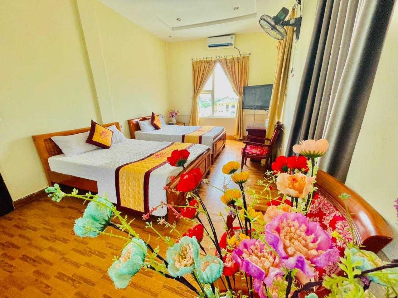 Lam Hong Hotel Vinh Eksteriør billede